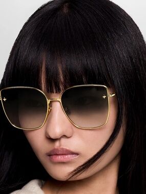 Louis Vuitton Charm Cat Eye Sunglasses